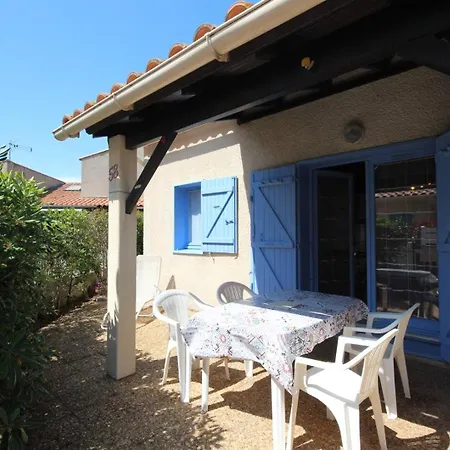 Jolie Maison D'angle, Belle Terrasse Arboree Et Cloturee , 4 Couchages, Cuisine Climatisee , A 400 M De La A Lrhp58 Villa *