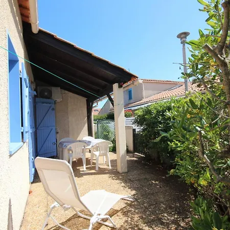 Villa Jolie Maison D'angle, Belle Terrasse Arboree Et Cloturee , 4 Couchages, Cuisine Climatisee , A 400 M De La A Lrhp58 *
